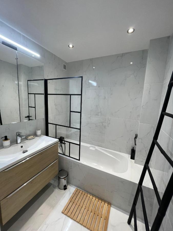 Comfortable Apartment With Parking - Antibes Riviera Eksteriør bilde