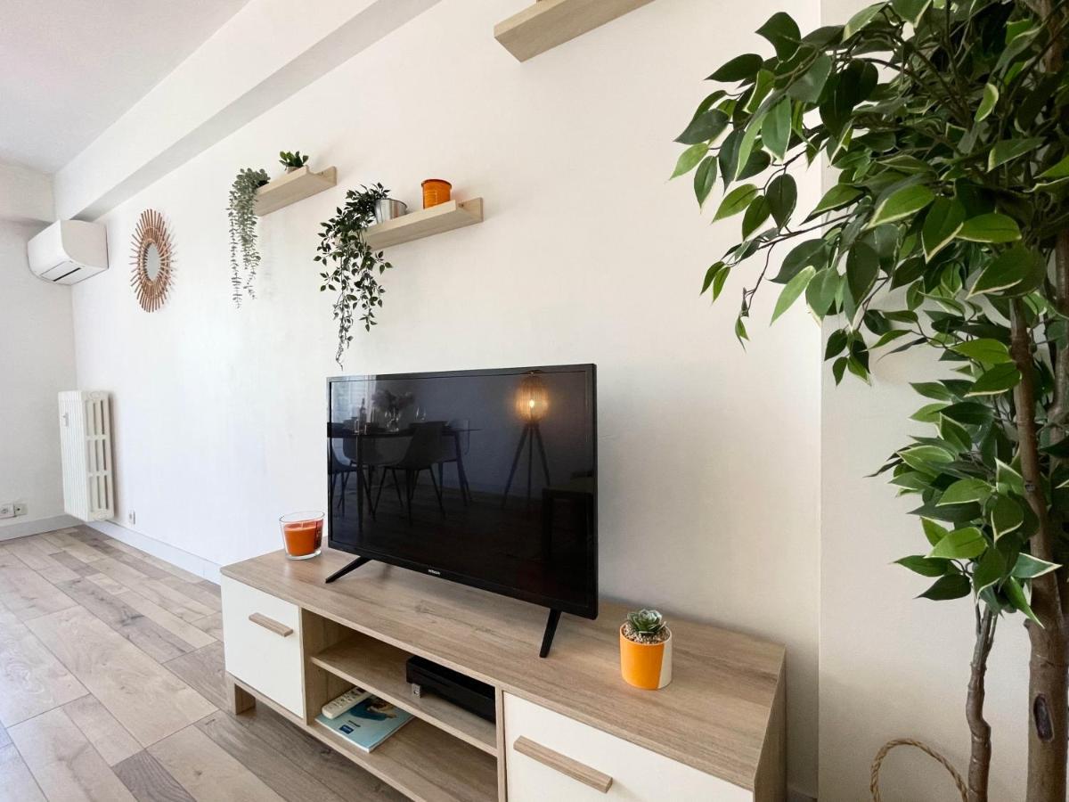 Comfortable Apartment With Parking - Antibes Riviera Eksteriør bilde